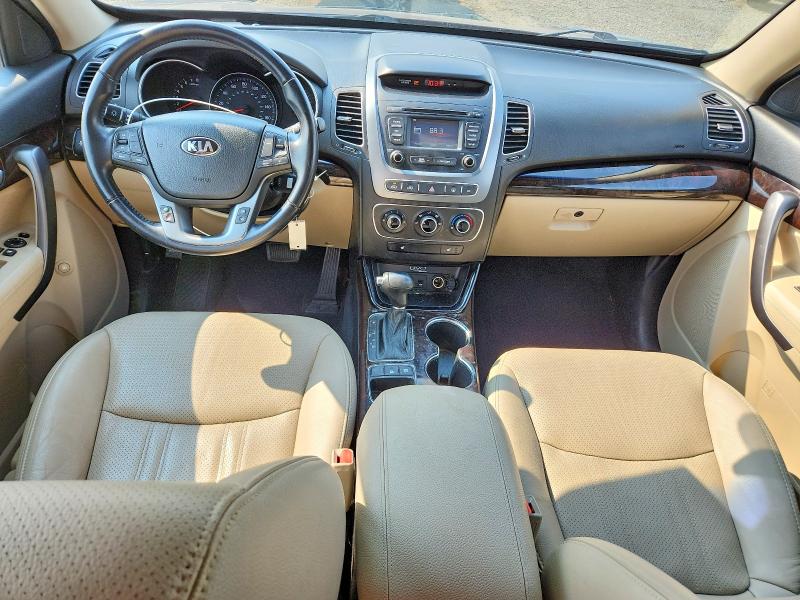 2015 Kia Sorento მანქანა იყიდება აუქციონზე, vin: 5XYKTCA62FG638810, აუქციონის ნომერი: 63418326