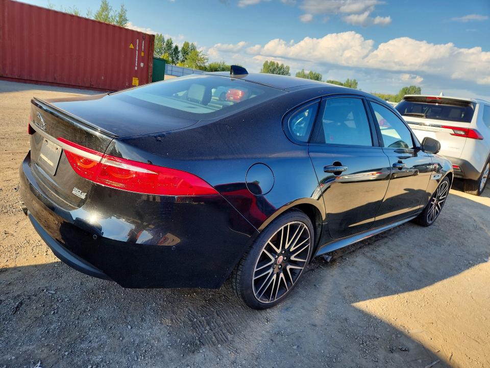 63405896 :رقم المزاد ، SAJBL4BN3HCY42696 vin ، 2017 Jaguar Xf مزاد بيع