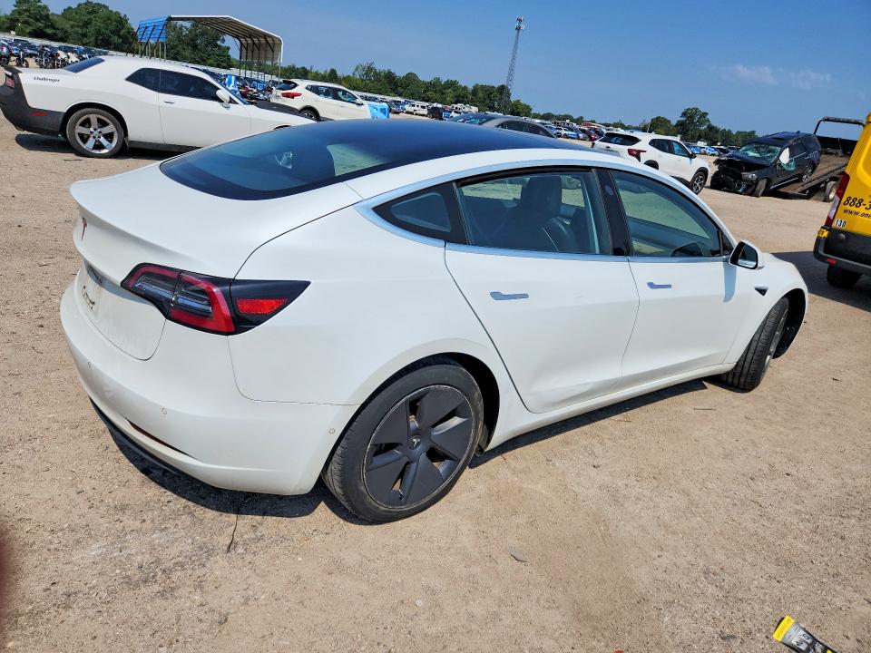 Продаж на аукціоні авто 2018 Tesla Model 3, vin: 5YJ3E1EA0JF053984, номер лоту: 65989986