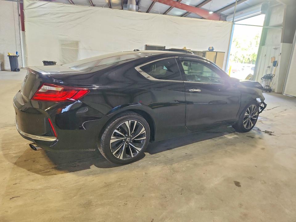 Продаж на аукціоні авто 2017 Honda Accord, vin: 1HGCT1B66HA005934, номер лоту: 66496726