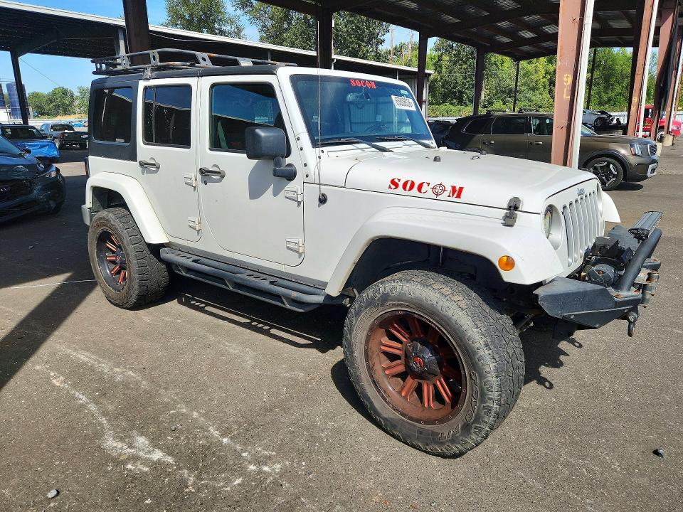 65808836 :رقم المزاد ، 1C4HJWEG5HL714385 vin ، 2017 Jeep Wrangler Unlimited مزاد بيع