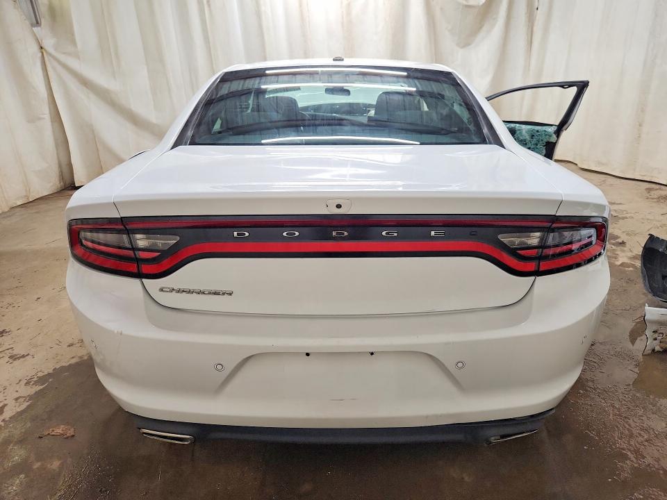 68689126 :رقم المزاد ، 2C3CDXBG3NH261649 vin ، 2022 Dodge Charger مزاد بيع
