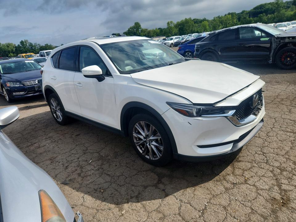 65146846 :رقم المزاد ، JM3KFBDM5M1461735 vin ، 2021 Mazda Cx-5 مزاد بيع