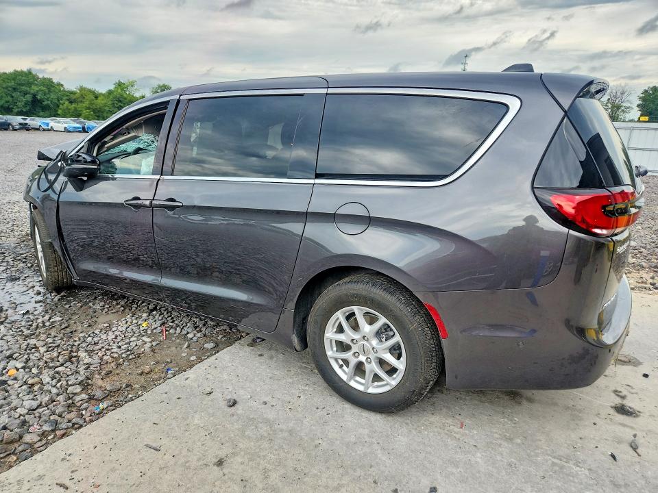 Продажа на аукционе авто 2023 Chrysler Pacifica, vin: 2C4RC1BGXPR522732, номер лота: 65719256