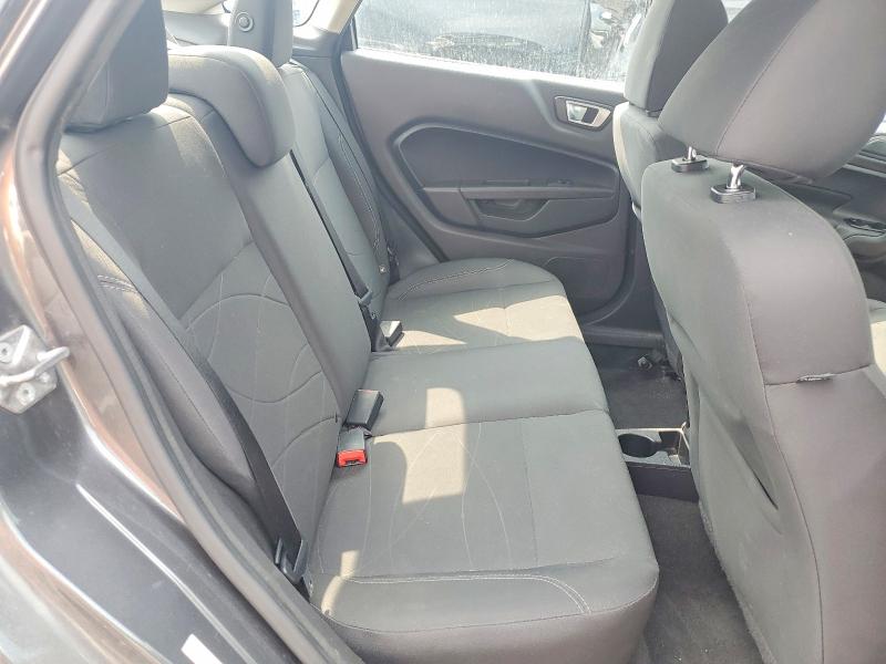 2015 Ford Fiesta მანქანა იყიდება აუქციონზე, vin: 3FADP4BJ1FM132982, აუქციონის ნომერი: 63829216