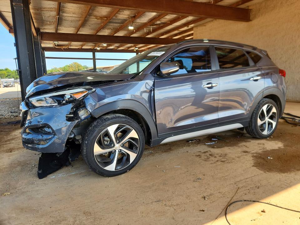 Продажа на аукционе авто 2018 Hyundai Tucson, vin: KM8J33A22JU679353, номер лота: 66763266