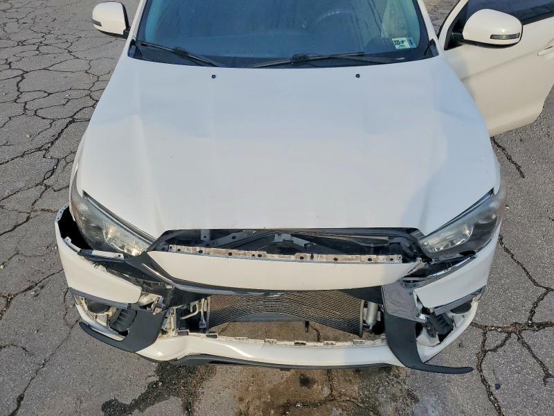64709406 :رقم المزاد ، JA4AR3AU1JU017181 vin ، 2018 Mitsubishi Outlander Sport مزاد بيع