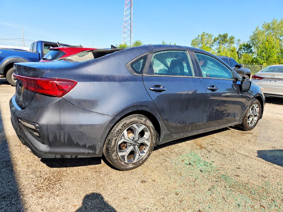 64984866 :رقم المزاد ، 3KPF24AD2KE056125 vin ، 2019 Kia Forte مزاد بيع