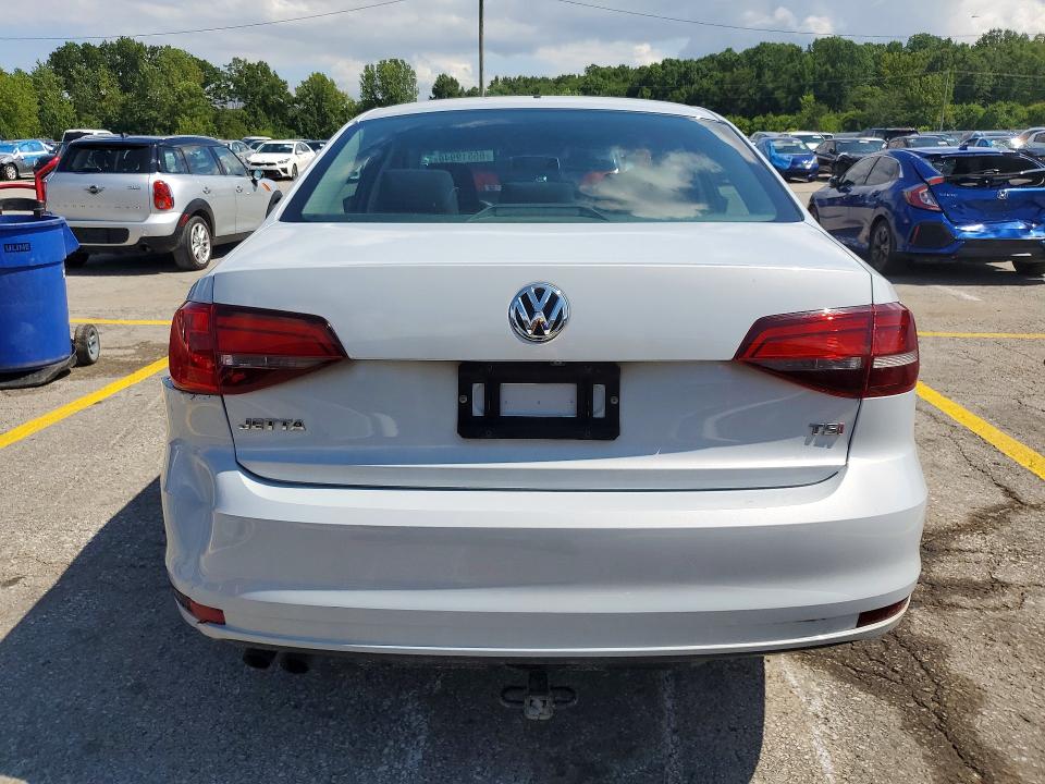 Продажа на аукционе авто 2018 Volkswagen Jetta, vin: 3VW2B7AJ9JM258564, номер лота: 65519946