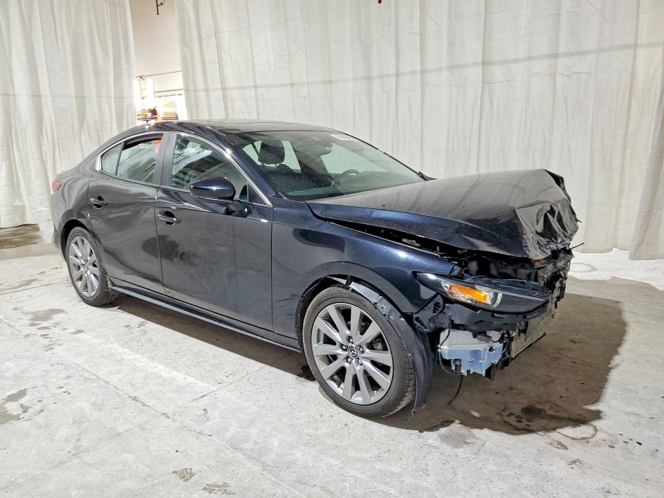 Продаж на аукціоні авто 2022 Mazda 3, vin: 3MZBPACLXNM301389, номер лоту: 64040496