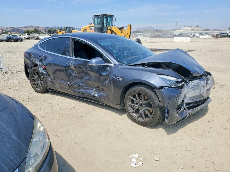 Продаж на аукціоні авто 2019 Tesla Model 3, vin: 5YJ3E1EA3KF400483, номер лоту: 64497656
