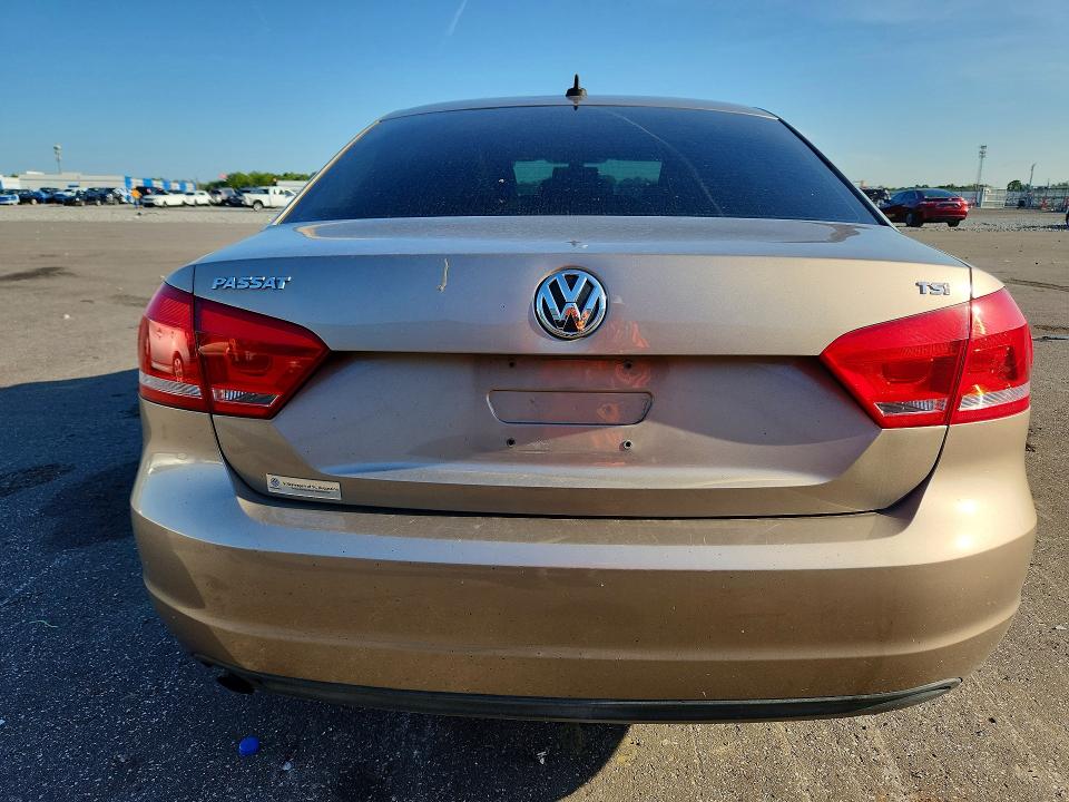 Продаж на аукціоні авто 2015 Volkswagen Passat, vin: 1VWAT7A35FC046974, номер лоту: 66195056