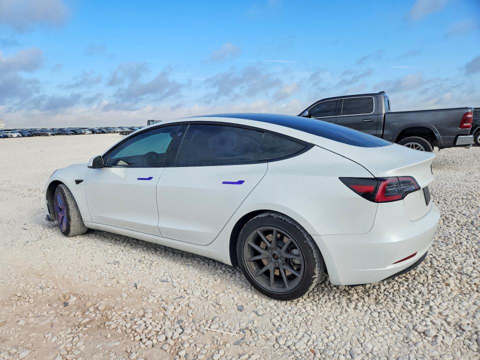 63839736 :رقم المزاد ، 5YJ3E1EAXPF563851 vin ، 2023 Tesla Model 3 مزاد بيع