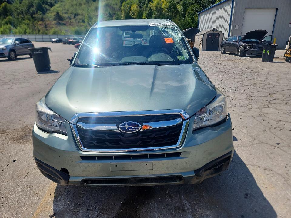 65883656 :رقم المزاد ، JF2SJAAC0JH576230 vin ، 2018 Subaru Forester مزاد بيع