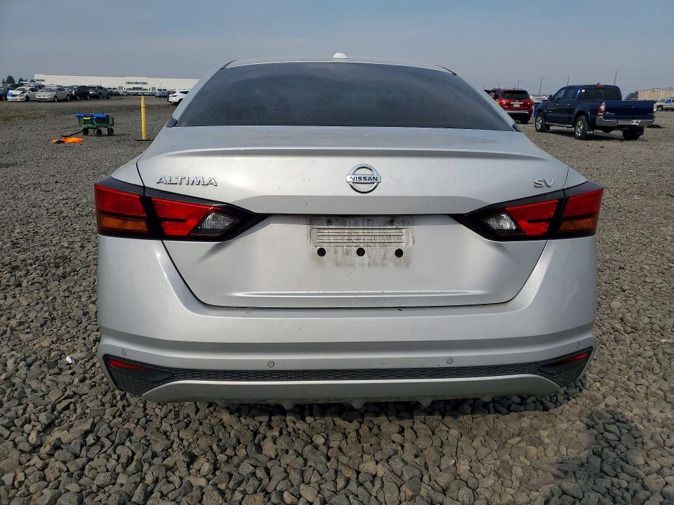 66484596 :رقم المزاد ، 1N4BL4DV9NN333942 vin ، 2022 Nissan Altima مزاد بيع
