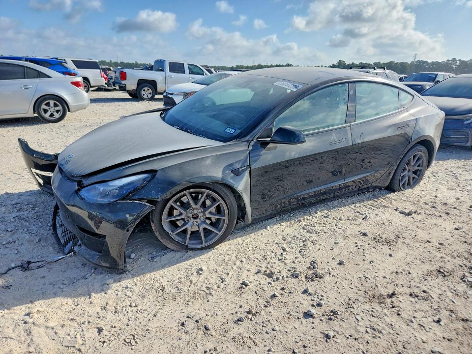65644096 :رقم المزاد ، 5YJ3E1EB7NF267174 vin ، 2022 Tesla Model 3 مزاد بيع