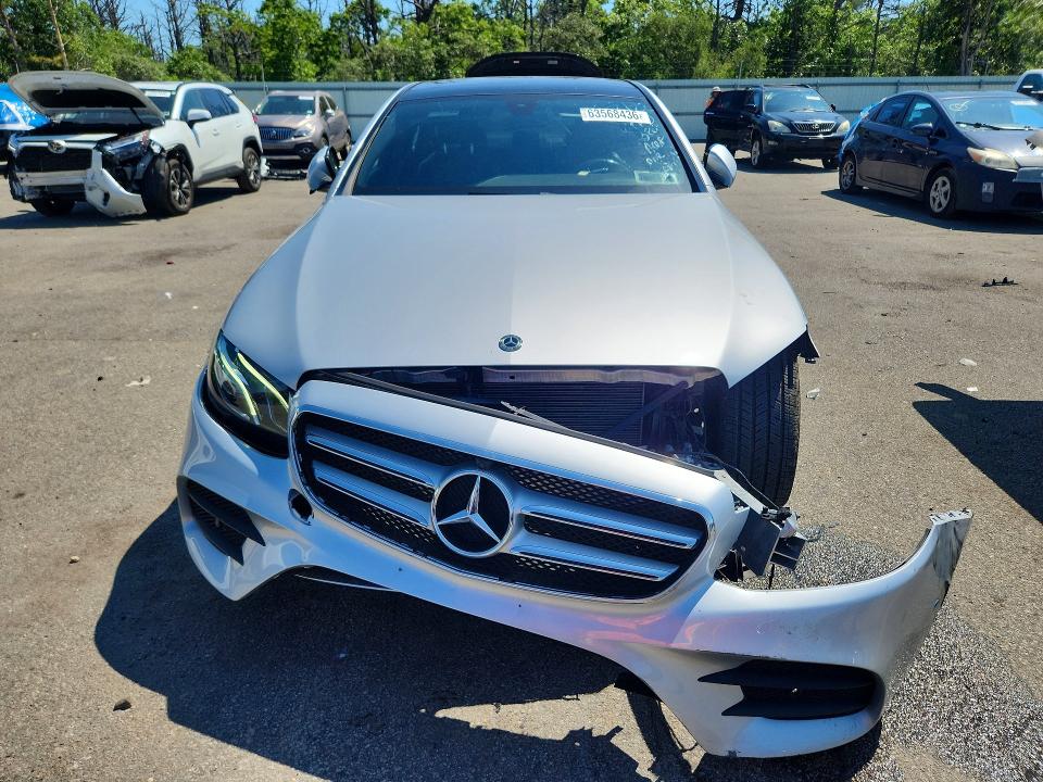 Продажа на аукционе авто 2019 Mercedes-benz E, vin: WDDZF4KB2KA558804, номер лота: 63568436
