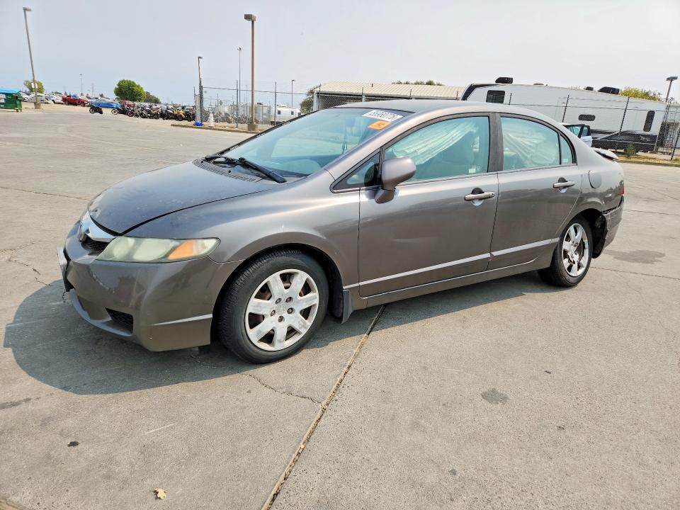 66960776 :رقم المزاد ، 19XFA16519E018575 vin ، 2009 Honda Civic مزاد بيع