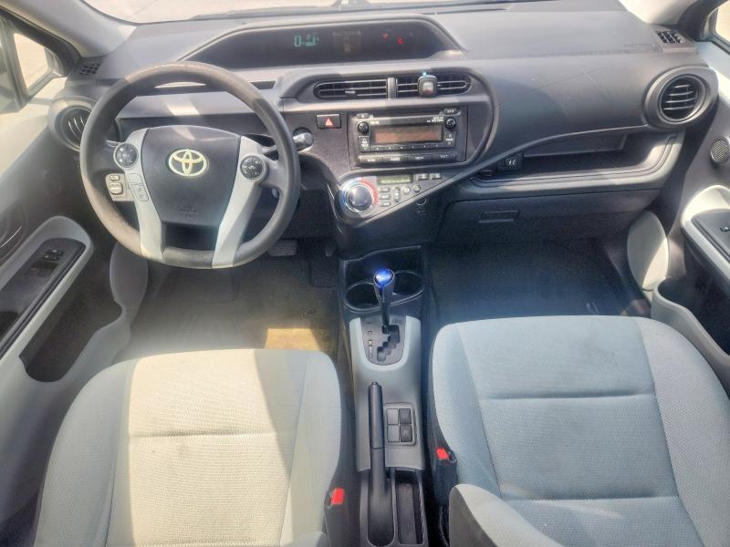 2012 Toyota Prius C მანქანა იყიდება აუქციონზე, vin: JTDKDTB39C1522579, აუქციონის ნომერი: 64239266