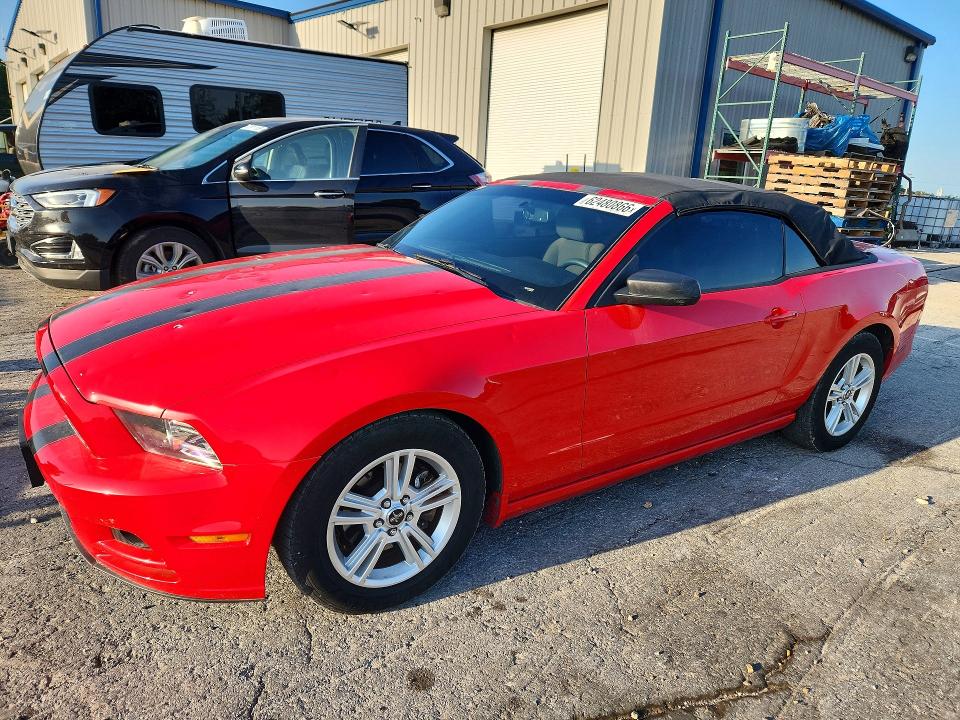 Auction sale of the 2014 Ford Mustang, vin: 1ZVBP8EMXE5211065, lot number: 62480866