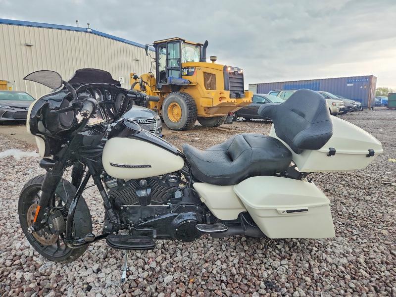 2018 Harley-davidson Flhxs მანქანა იყიდება აუქციონზე, vin: 1HD1KRC1XJB637456, აუქციონის ნომერი: 65918826