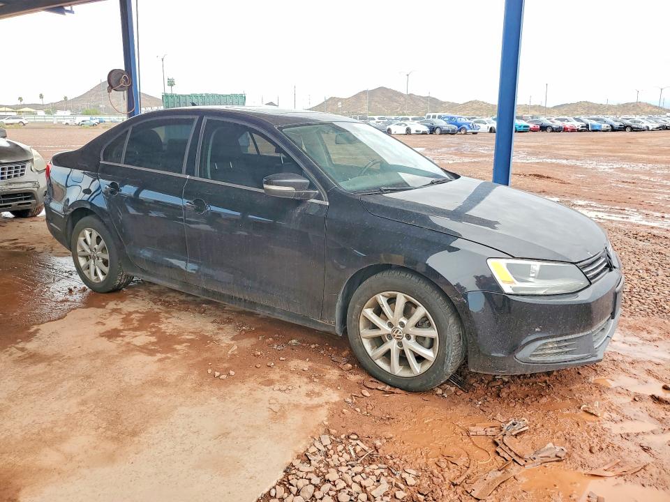2013 Volkswagen Jetta მანქანა იყიდება აუქციონზე, vin: 3VWDX7AJ4DM362295, აუქციონის ნომერი: 66777076