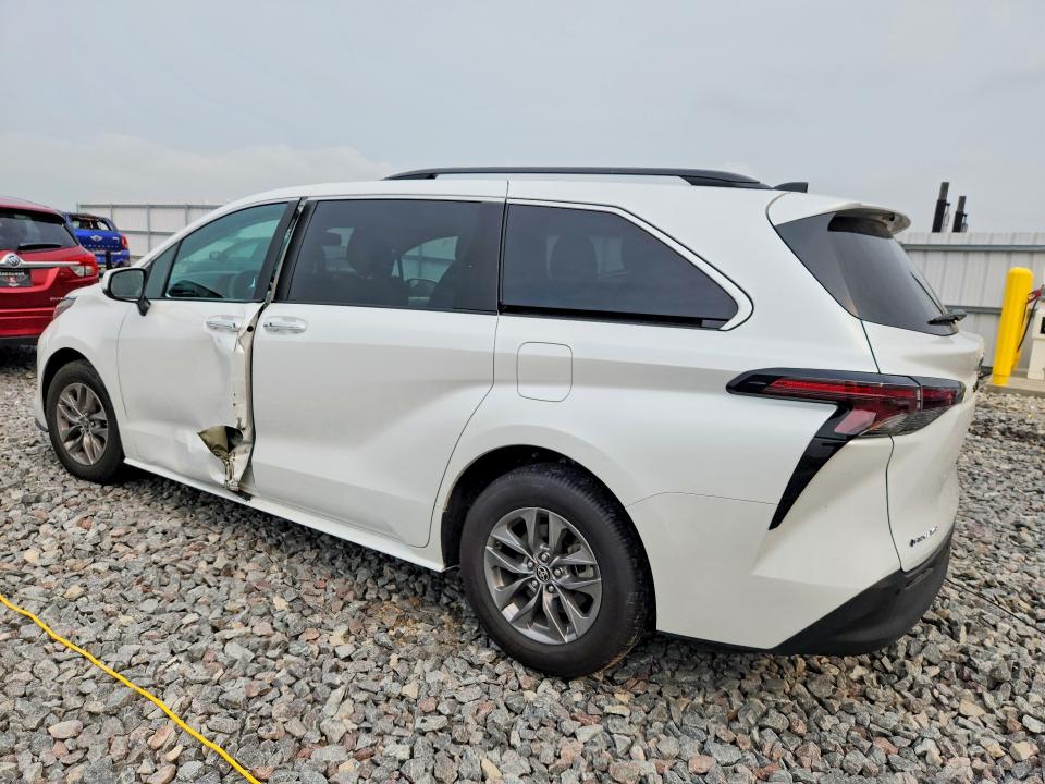 Продажа на аукционе авто 2025 Toyota Sienna, vin: 5TDJSKFC1SS190919, номер лота: 64618906