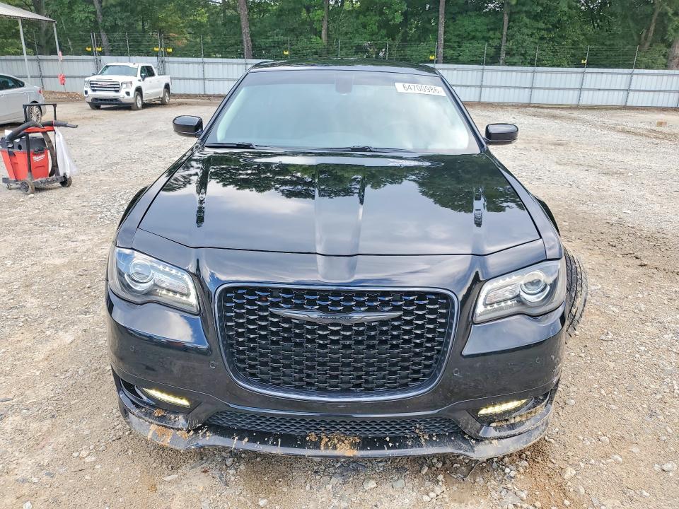 64700986 :رقم المزاد ، 2C3CCADG0PH628281 vin ، 2023 Chrysler 300 مزاد بيع