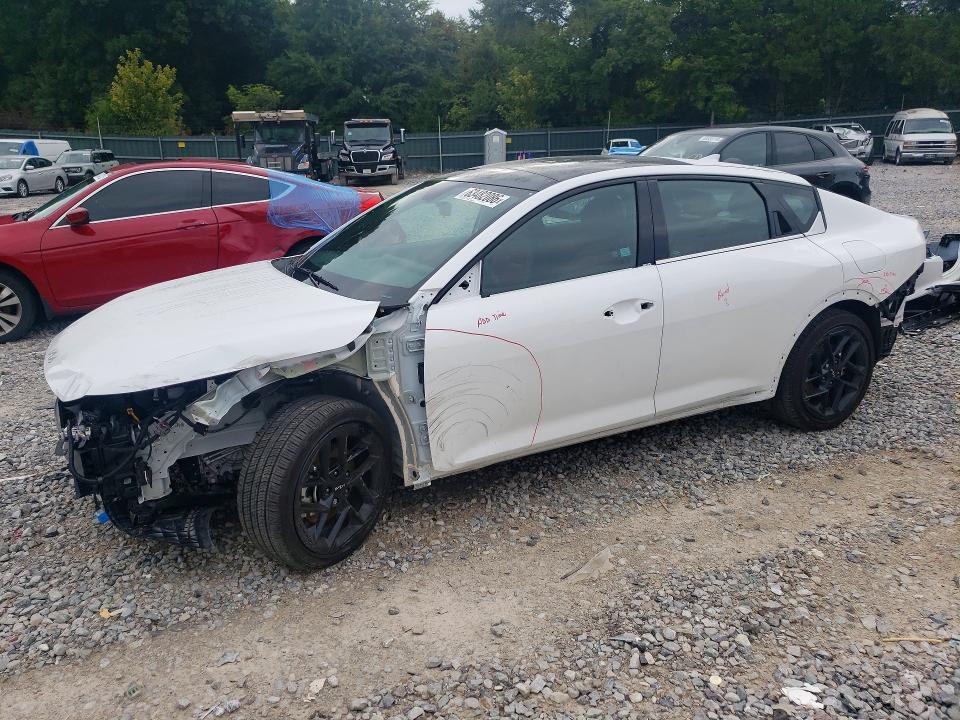 2025 Kia K4 მანქანა იყიდება აუქციონზე, vin: 3KPFW4DC2SE164915, აუქციონის ნომერი: 63482086