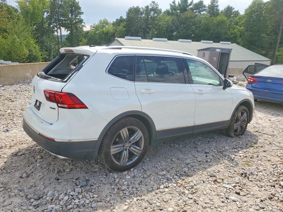 Продажа на аукционе авто 2020 Volkswagen Tiguan, vin: 3VV2B7AX2LM035214, номер лота: 66796486