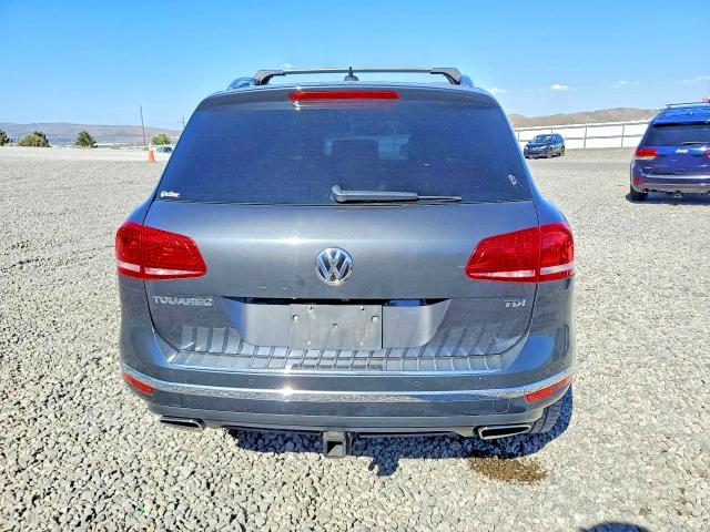 63786046 :رقم المزاد ، WVGEP9BP3FD002466 vin ، 2015 Volkswagen Touareg مزاد بيع
