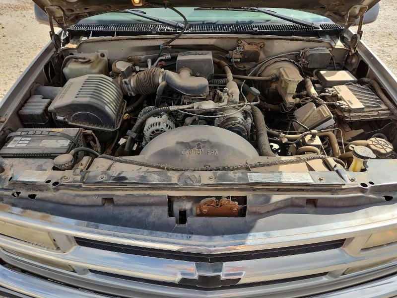 1999 Chevrolet Tahoe მანქანა იყიდება აუქციონზე, vin: 1GNEC13R4XJ435872, აუქციონის ნომერი: 64848216