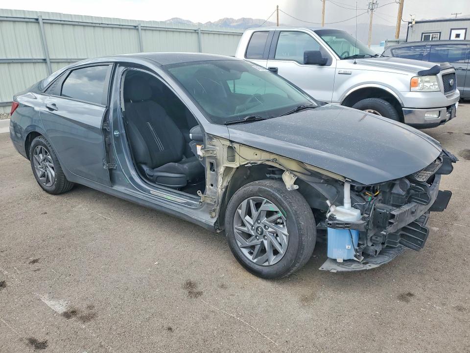 2025 Hyundai Elantra Hybrid მანქანა იყიდება აუქციონზე, vin: KMHLM4DJ8SU131695, აუქციონის ნომერი: 64590406