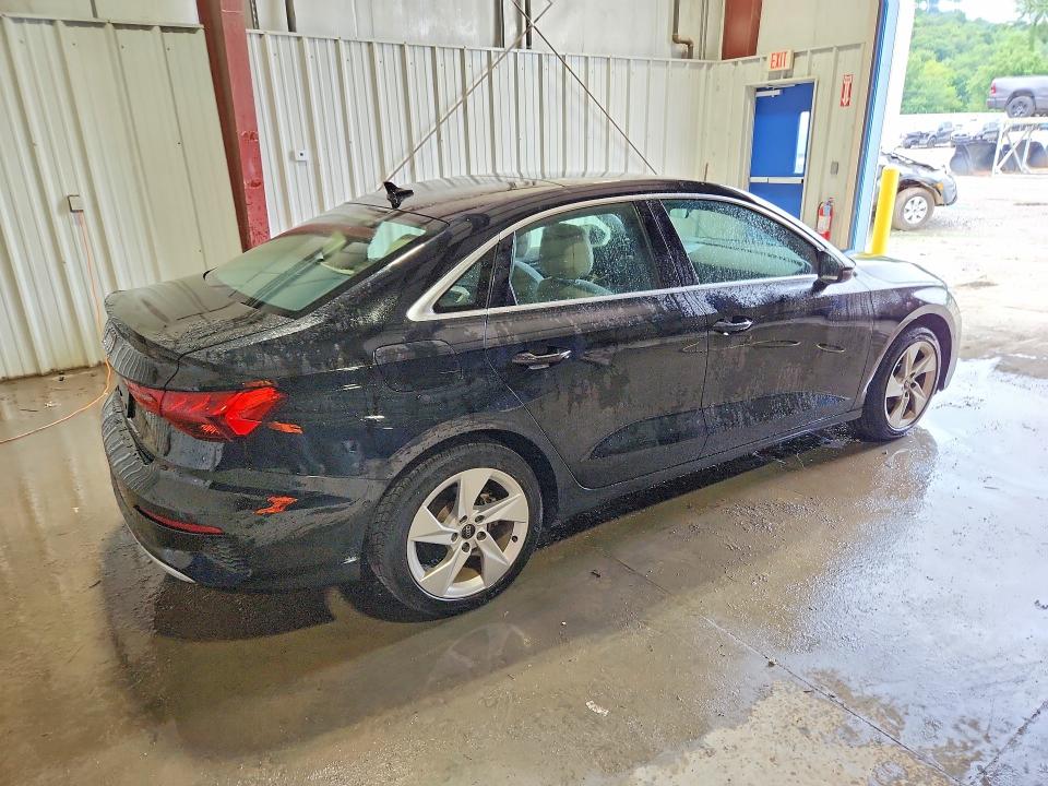 Aukcja sprzedaży 2024 Audi A3, vin: WAUAUDGY2RA124433, numer aukcji: 64945916
