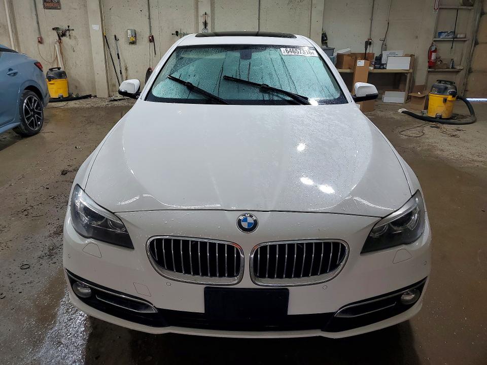2014 Bmw 528 მანქანა იყიდება აუქციონზე, vin: WBA5A5C56ED510826, აუქციონის ნომერი: 64657316