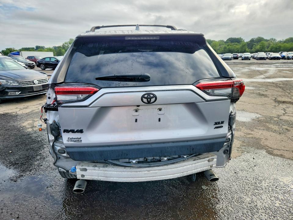 64648186 :رقم المزاد ، JTMA1RFV7MD072613 vin ، 2021 Toyota Rav4 مزاد بيع