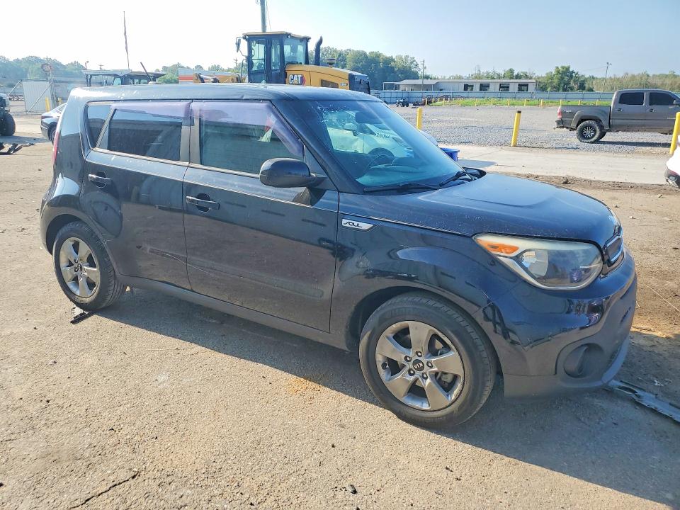 63844806 :رقم المزاد ، KNDJN2A20J7594888 vin ، 2018 Kia Soul مزاد بيع