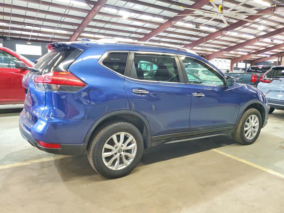 Продаж на аукціоні авто 2017 Nissan Rogue, vin: 5N1AT2MV0HC853405, номер лоту: 64004716