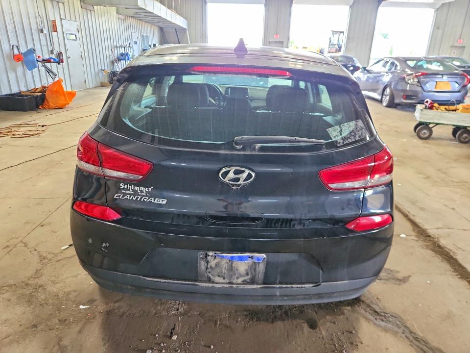 2020 Hyundai Elantra Gt მანქანა იყიდება აუქციონზე, vin: KMHH35LE8LU146458, აუქციონის ნომერი: 64437826