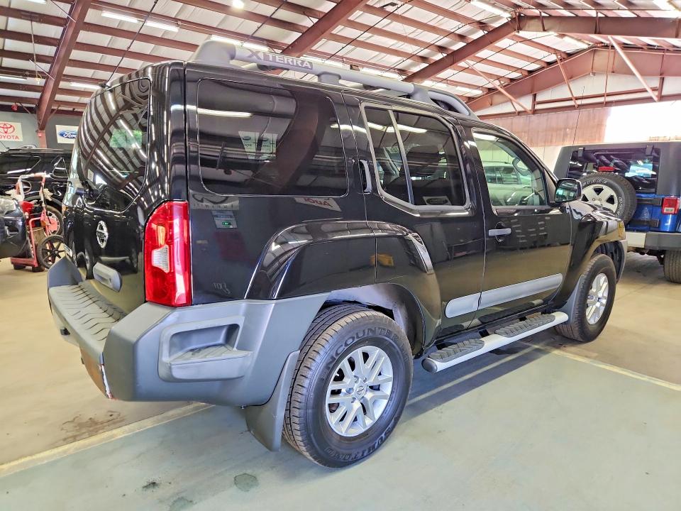 Продаж на аукціоні авто 2015 Nissan Xterra, vin: 5N1AN0NW1FN662079, номер лоту: 66797416