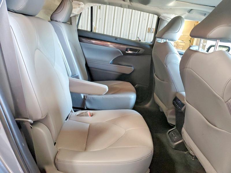 Aukcja sprzedaży 2020 Toyota Highlander, vin: 5TDDZRBH8LS015698, numer aukcji: 63943036