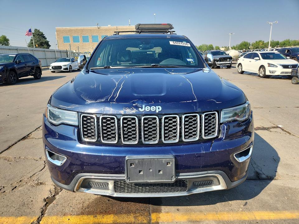 64024206 :رقم المزاد ، 1C4RJFBG8HC915285 vin ، 2017 Jeep Grand Cherokee مزاد بيع