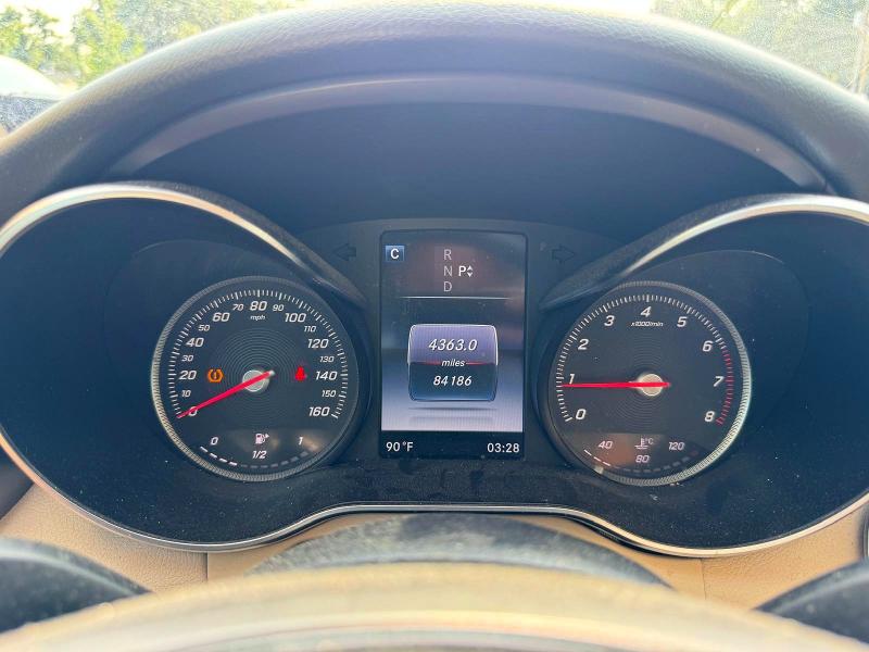 61450086 :رقم المزاد ، WDDWF4KB6HR254162 vin ، 2017 Mercedes-benz C مزاد بيع