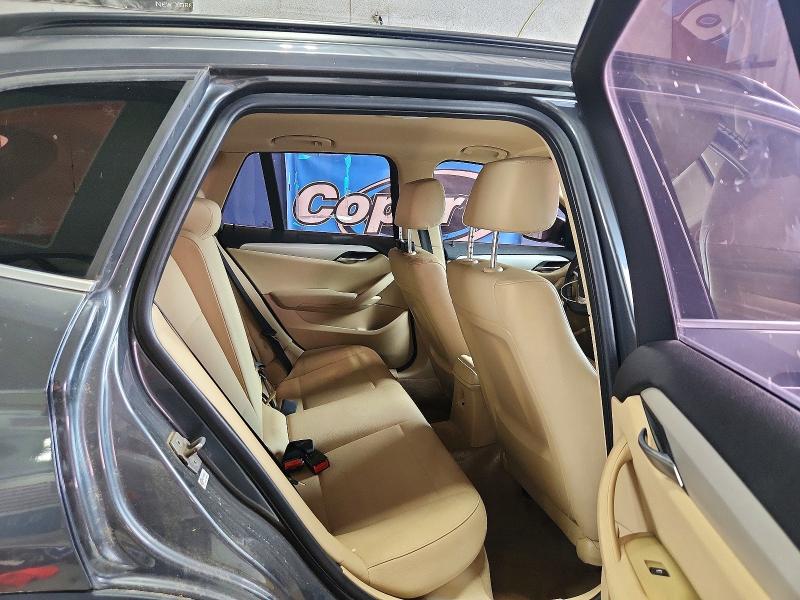 2013 Bmw X1 მანქანა იყიდება აუქციონზე, vin: WBAVL1C54DVR83099, აუქციონის ნომერი: 64023536