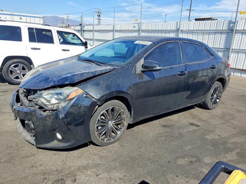 64220156 :رقم المزاد ، 5YFBURHE4GP531641 vin ، 2016 Toyota Corolla مزاد بيع