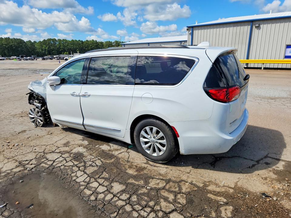 2017 Chrysler Pacifica მანქანა იყიდება აუქციონზე, vin: 2C4RC1BG4HR572494, აუქციონის ნომერი: 63588566