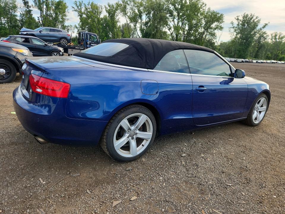 65687616 :رقم المزاد ، WAULFAFH2DN010484 vin ، 2013 Audi A5 مزاد بيع