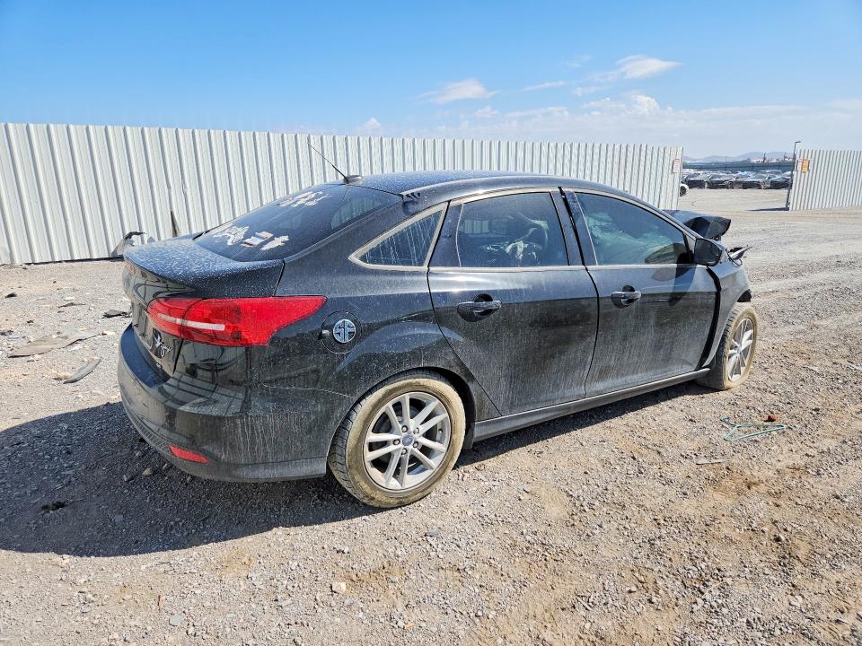 59542776 :رقم المزاد ، 1FADP3F20JL257804 vin ، 2018 Ford Focus مزاد بيع