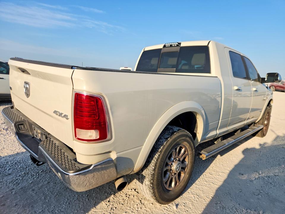 63149306 :رقم المزاد ، 3C63R3ML5JG285839 vin ، 2018 Ram 3500 مزاد بيع