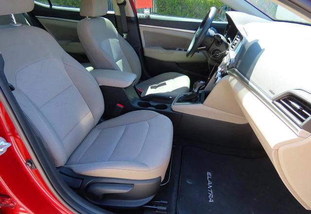 Продажа на аукционе авто 2019 Hyundai Elantra, vin: 5NPD84LF3KH472782, номер лота: 65947756